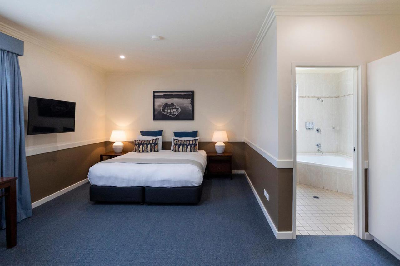 霍克斯伯里赛俱乐部汽车旅馆 温莎 外观 照片 A room at the hotel